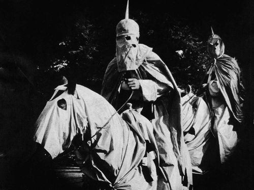 «Рождение нации». Реж. Дэвид У. Гриффит, 1915